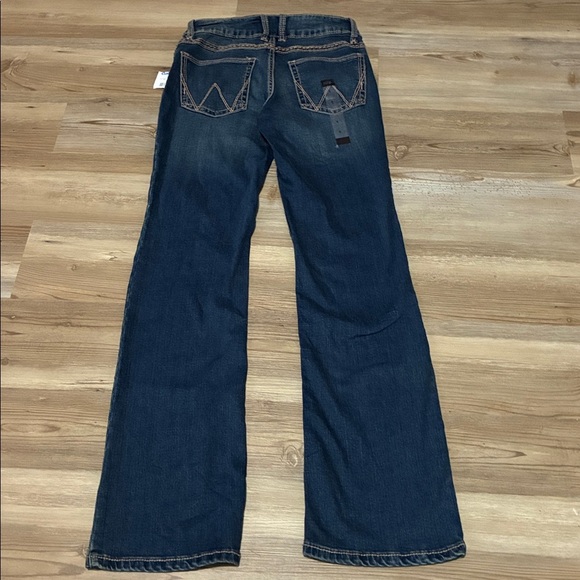 Wrangler X Barbie Bootcut jeans Junior size 1 Medium wash Western Stretch NEW - Picture 7 of 10
